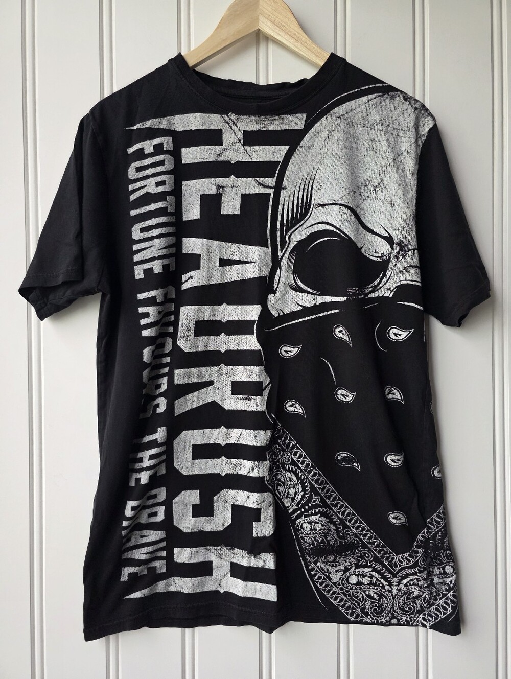 Headrush Fortune Favours the Brave Skull Black Mens T Shirt Small